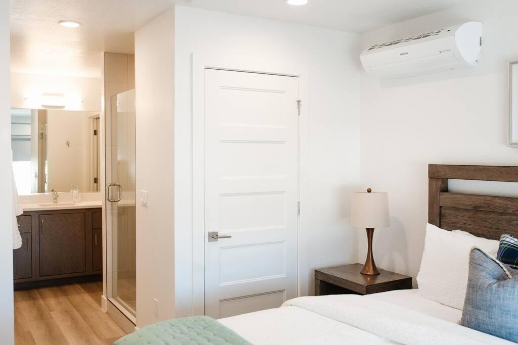 Zen Trail Retreat - New 5 Bedroom Luxury Condo St. George Ngoại thất bức ảnh